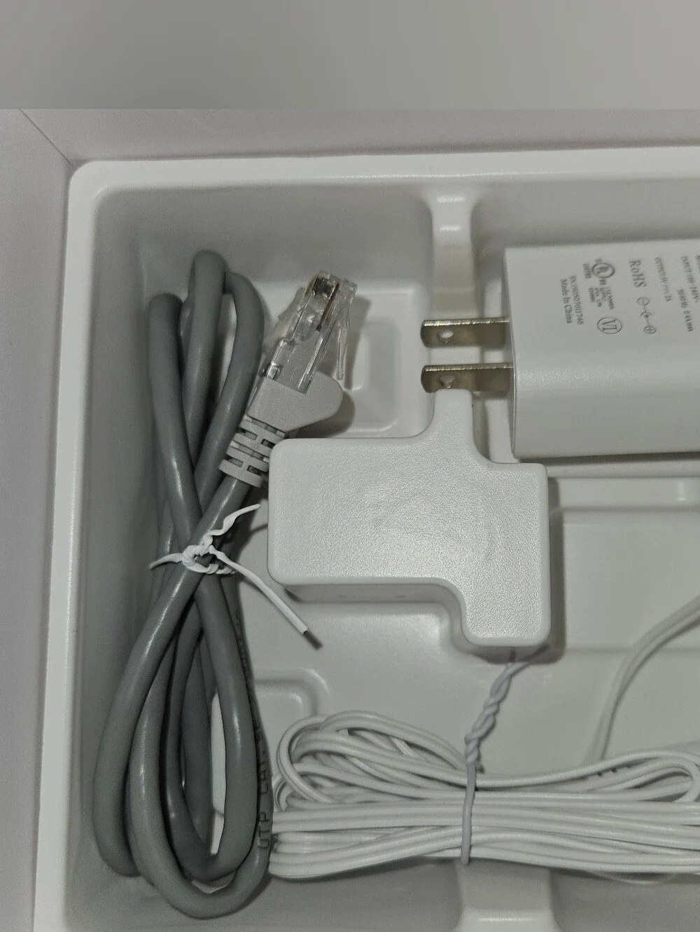 Samsung SmartThings White Hub Wireless Smart Home Gateway New Open Box